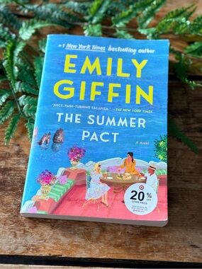 Emily Giffin "The Summer Pact" Paperback